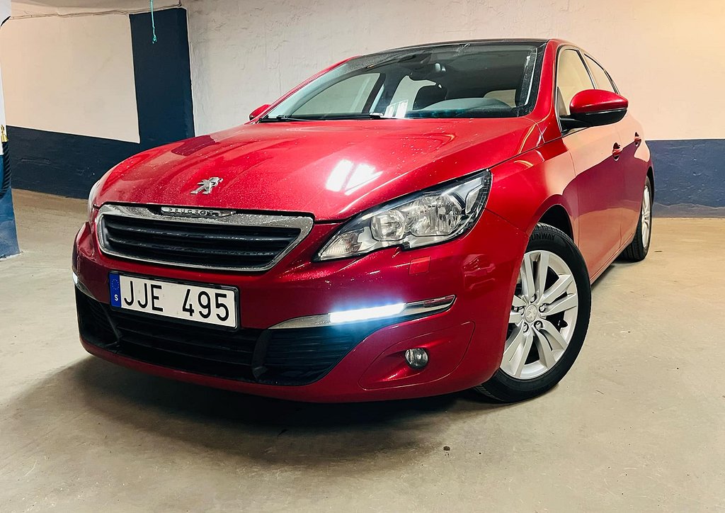 Peugeot 308 1.6 THP Sky Active PANORAMA NAVIGATION