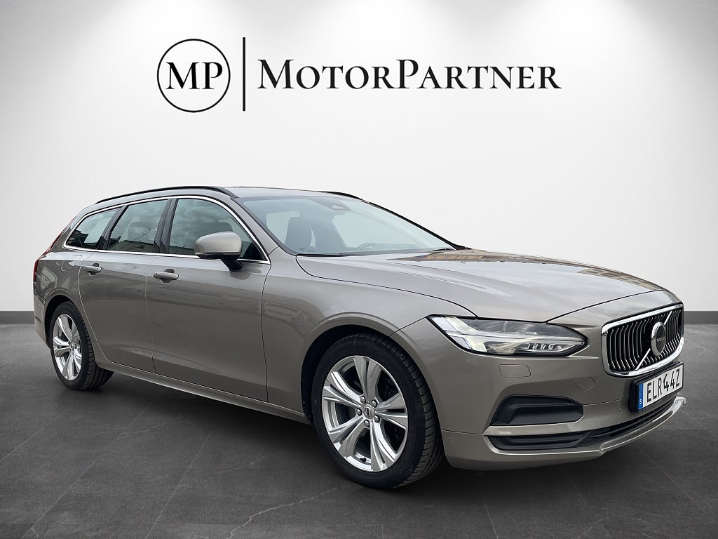 Volvo V90 B4 AWD Geartronic Momentum Drag Navi Google
