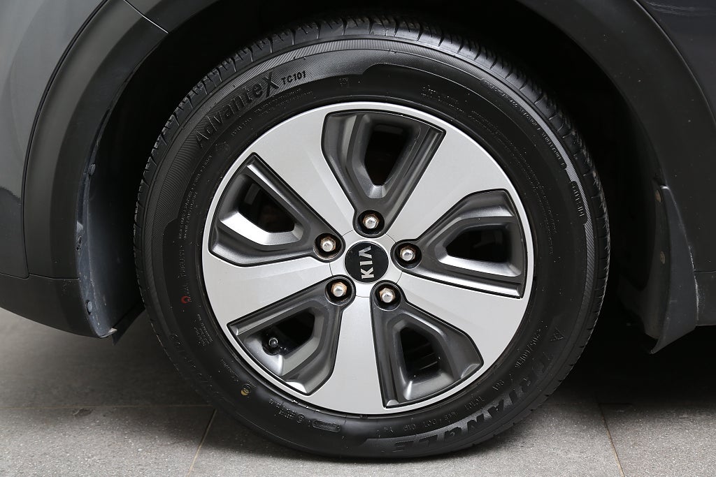 Kia Niro 1,6 GDI Hybrid 141hk Advance Pkt 1 Aut Motorv Drag 2018