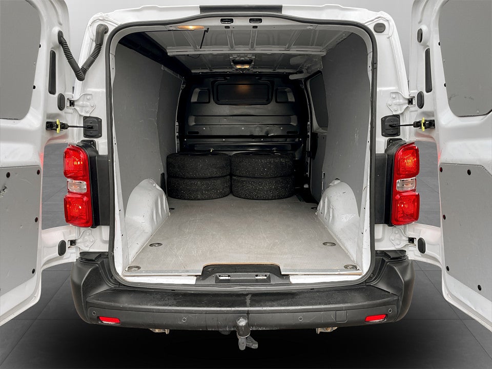 Bild på Citroën Jumpy Business Premium 2.0 BHDi 145hk Aut L3 VÄRMARE FJÄRR