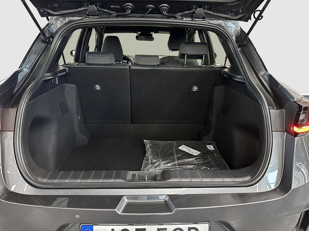 Lexus LBX 2025 - miniatyr 10