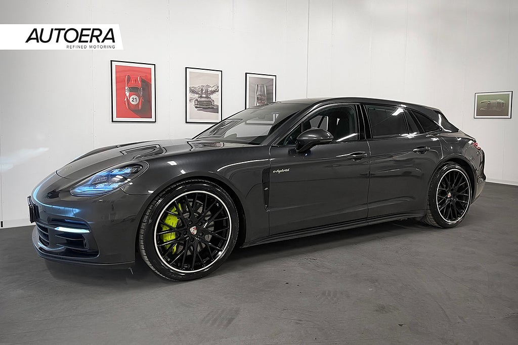 Porsche Panamera 4 E-Hybrid Sport Turismo - Sportrör/BOSE/Pano/Adaptiv