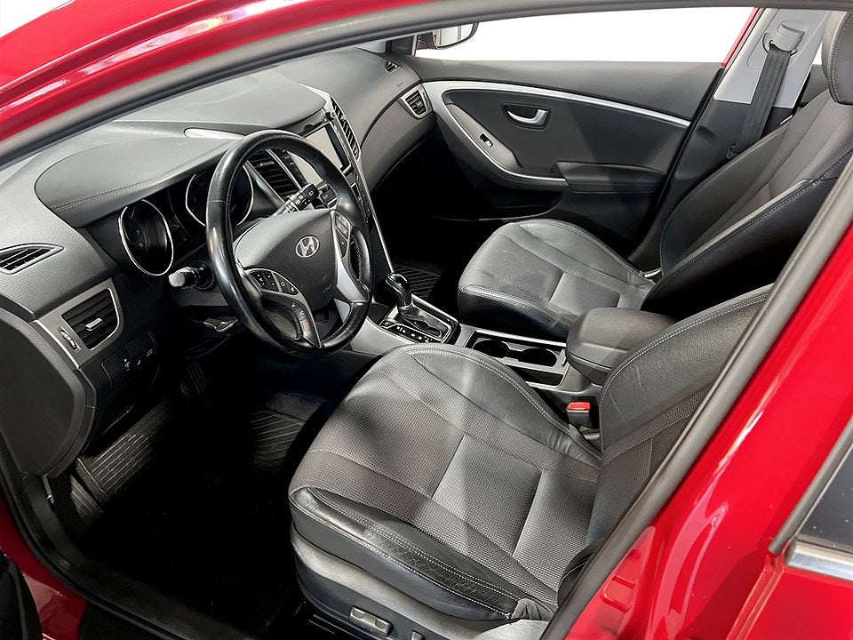 Bild på Hyundai i30 Premium 1.6 GDI 135hk Aut - B-KAMERA,ELSTOL,NAV