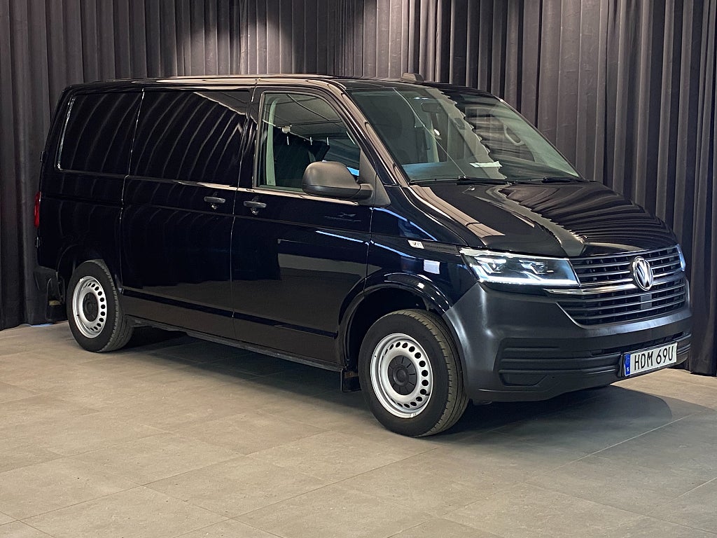 Volkswagen Transporter T30 / Dubbla Skjutdörr / Inredning / Nybes / LED