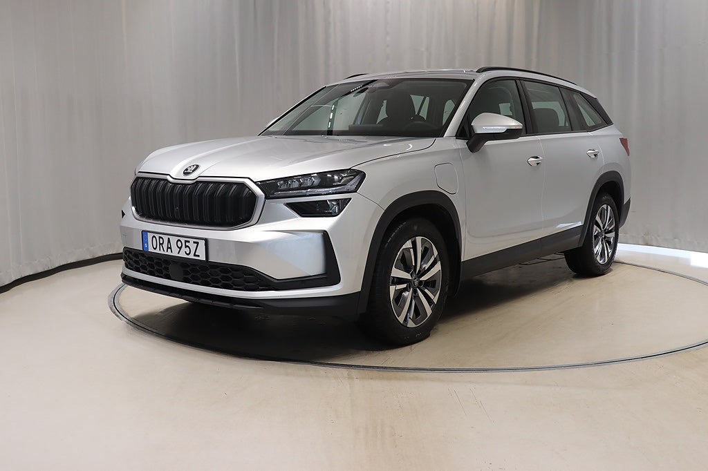 Skoda Kodiaq 1,5 tsi iV 204hk Aut Drag Värmare Kamera Nav 2025
