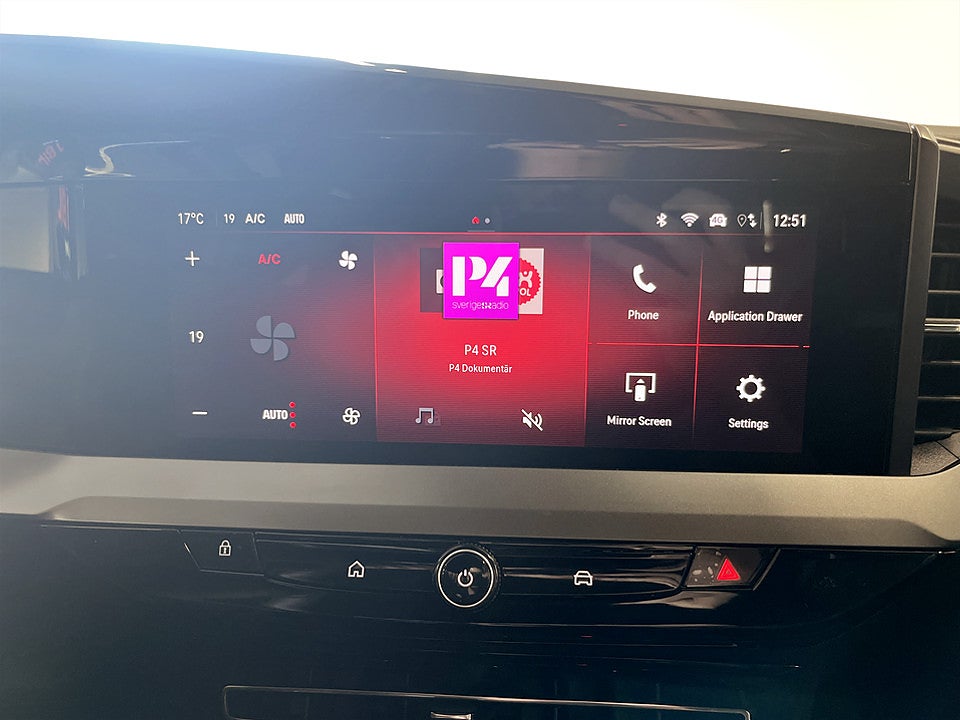 Bild på Opel Mokka GS Hybrid 1.2 Turbo 145hk Aut B-KAMERA CARPLAY