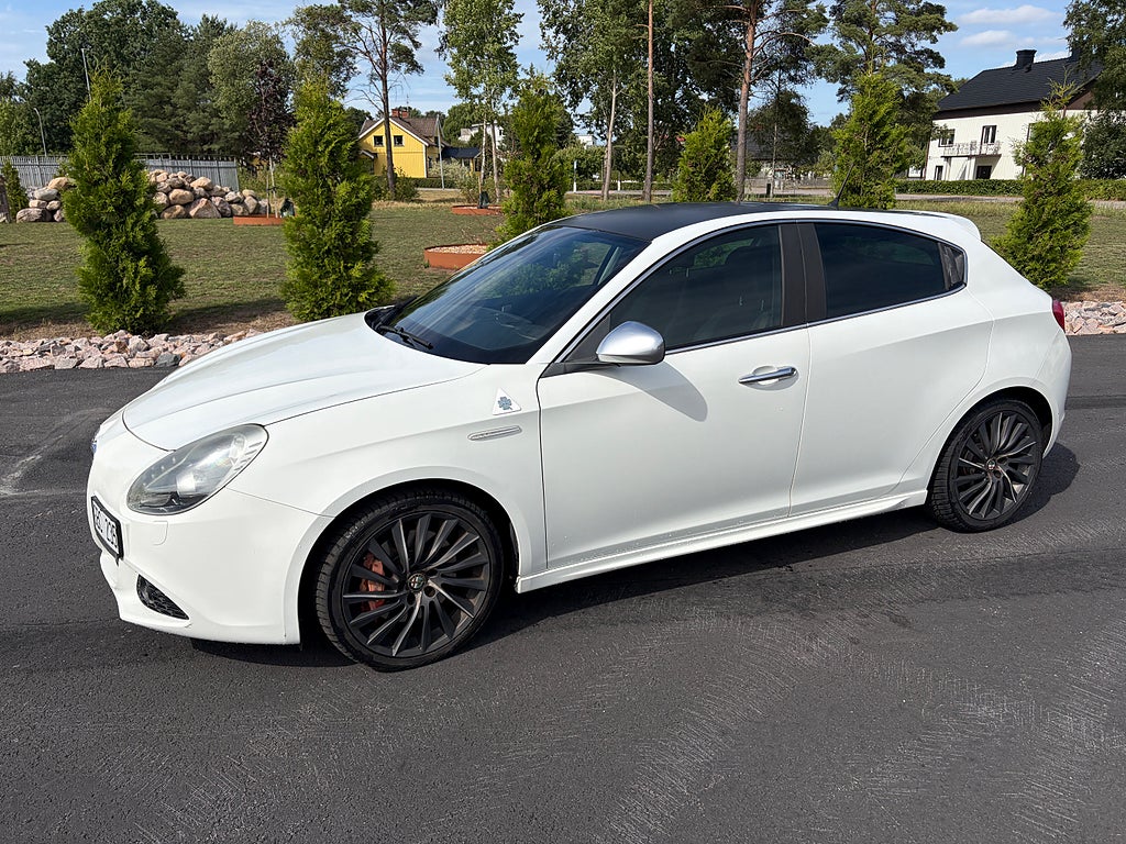 Alfa Romeo Giulietta Distinctive