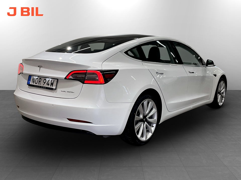 Bild på Tesla Model 3 Long Range 440hk Aut AWD PANO PREMIUM INTERIÖR