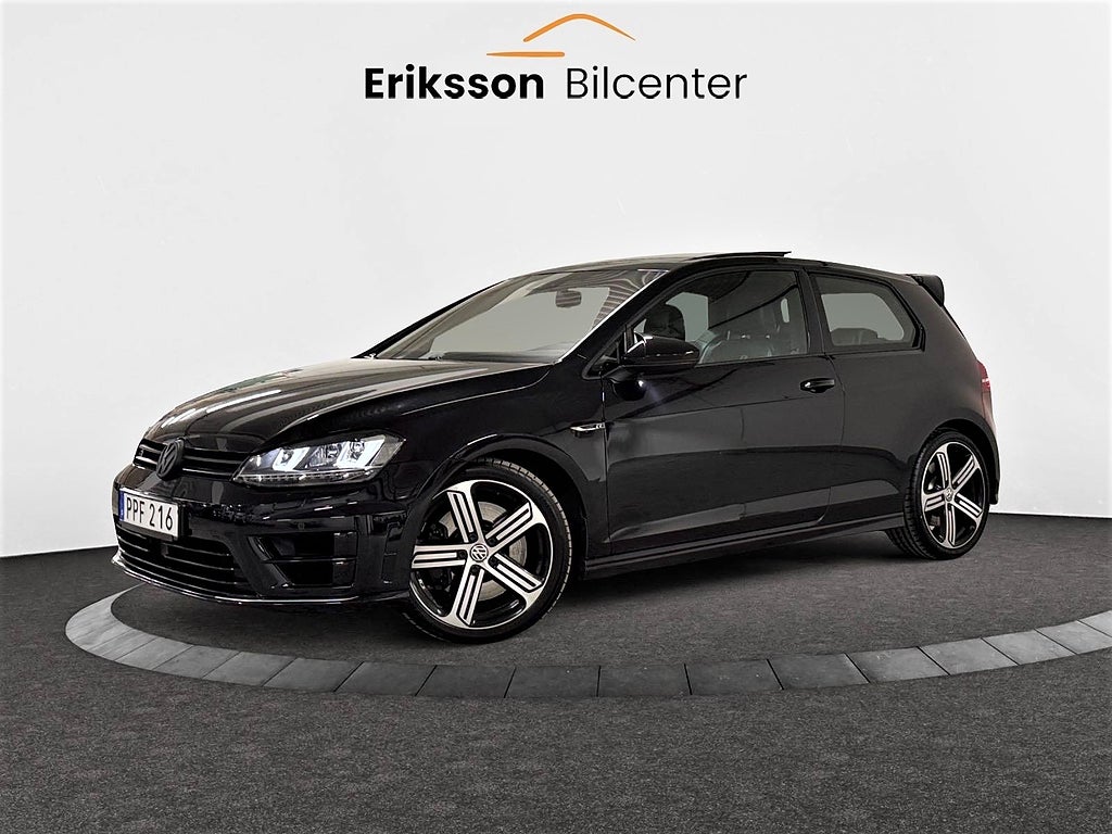 Volkswagen Golf 3-dörrars R 2.0 4Motion 300hk Pano/Navi/B-kam/Milltek