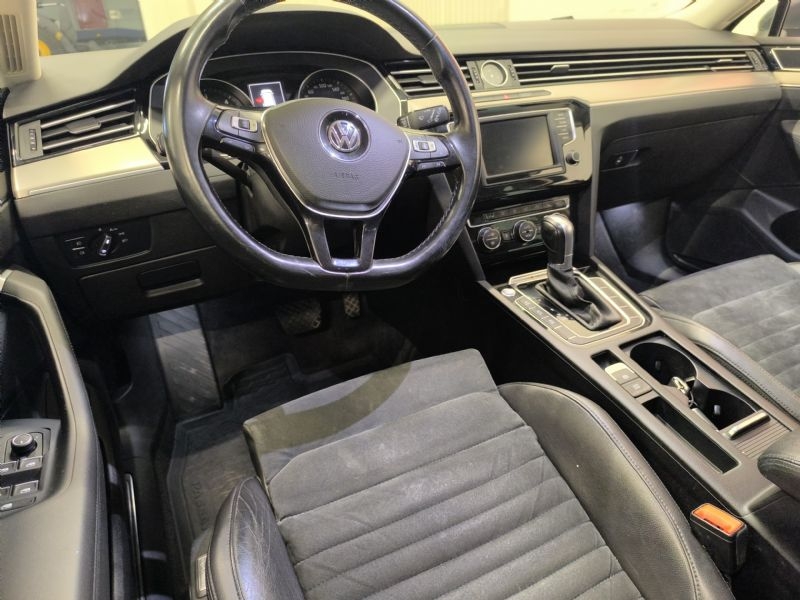 Volkswagen Passat 2016, bild 6/32