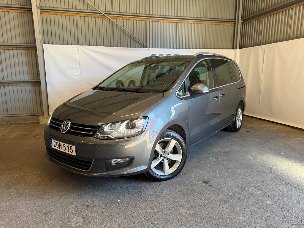 Volkswagen Sharan 7-seater 2.0 TDI DPF BMT Masters B-kamera Drag Värmare