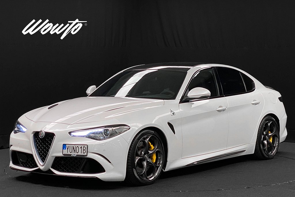 Alfa Romeo Giulia Quadrifoglio V6 510HK / MOMS / SPEC