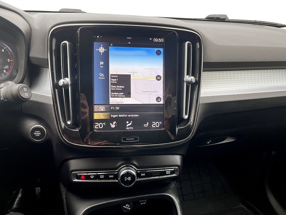 Bild på Volvo XC40 Momentum D3 150hk Aut B-KAMERA EL-BAKLUCKA