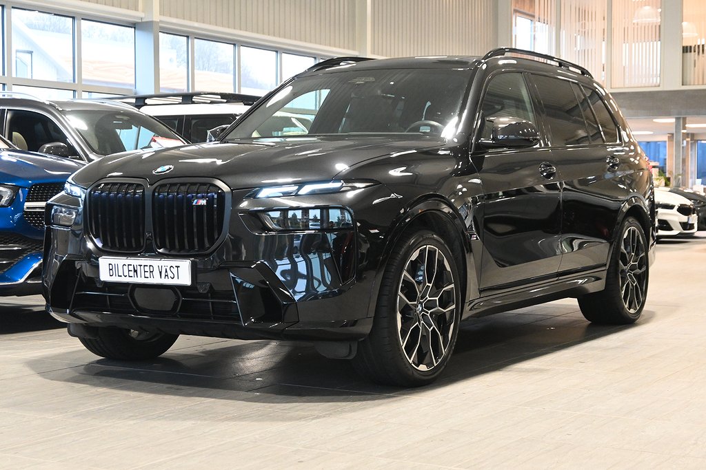 BMW X7 M60i xDrive 530hk M Sport PRO Exclusiv B&W Drag