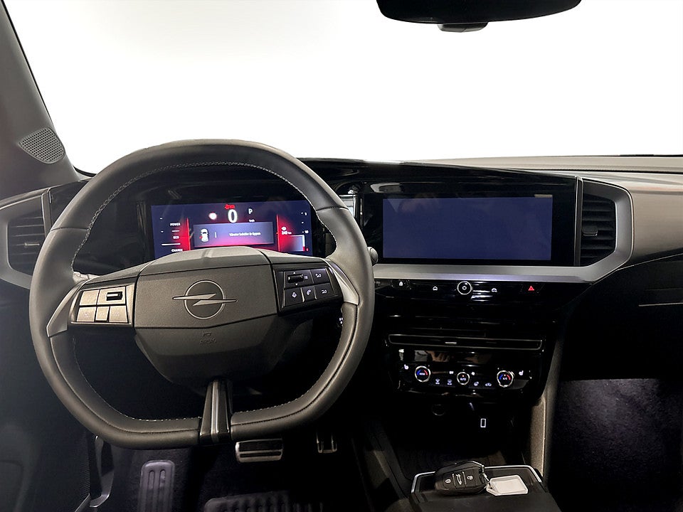 Bild på Opel Mokka GS Hybrid 1.2 Turbo 145hk Aut B-KAMERA CARPLAY