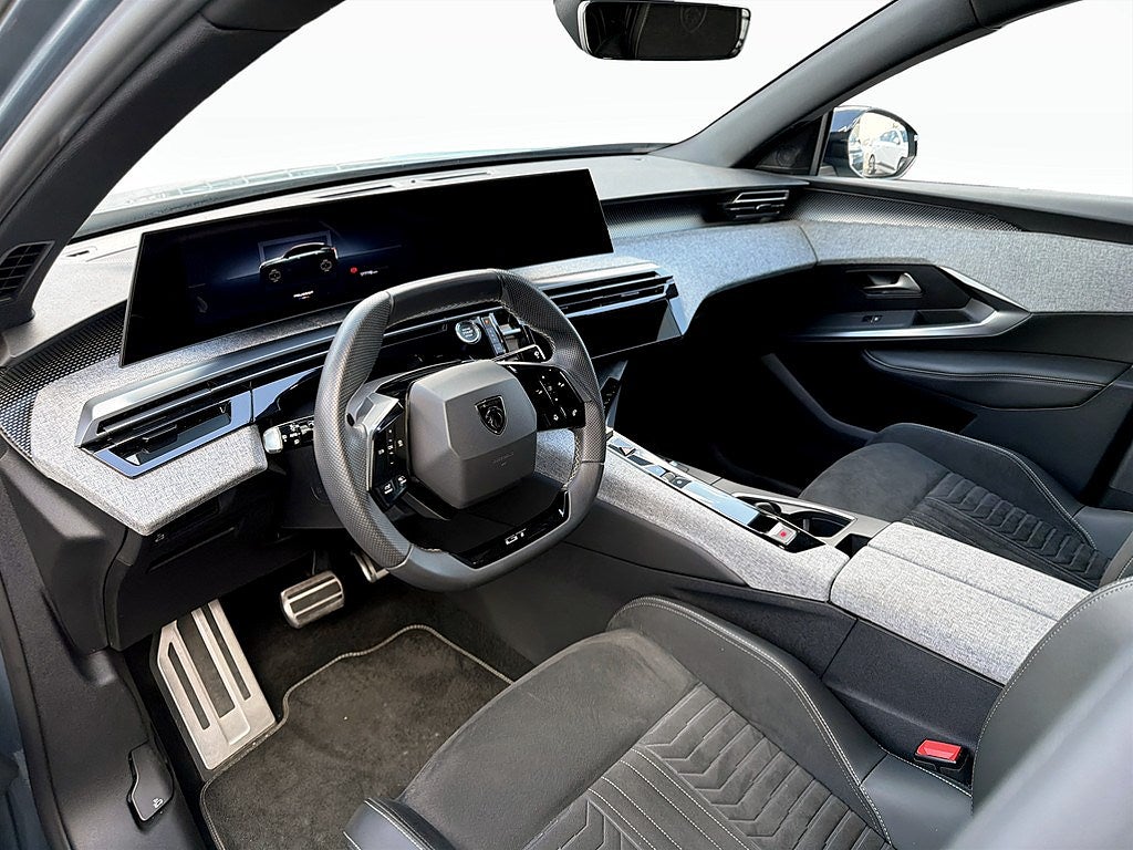 Bild på Peugeot 3008 GT Hybrid 145hk Aut - B-KAMERA, CARPLAY