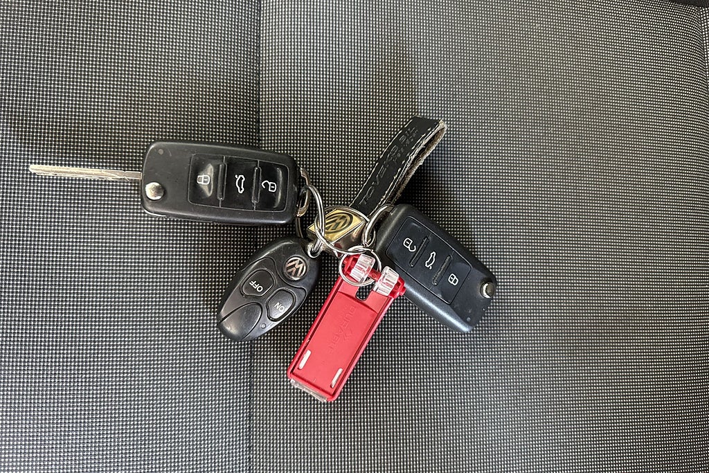 Volkswagen Caddy Maxi 2018 - miniatyr 9