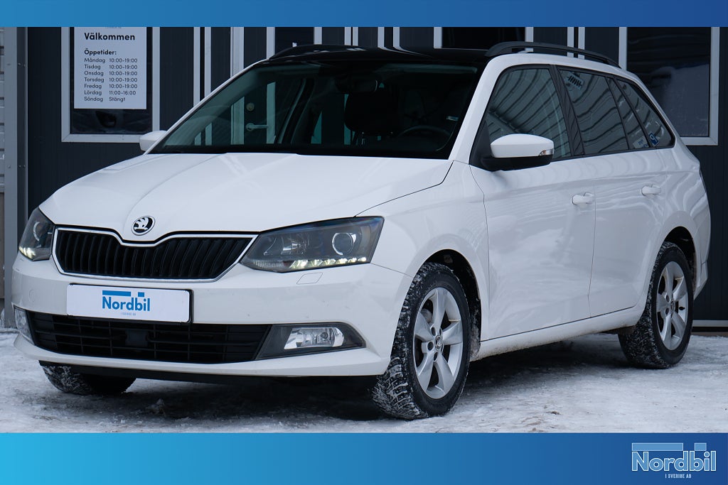 Skoda Fabia Kombi 1.2 TSI Style Panorama Adaptiv Farthållare