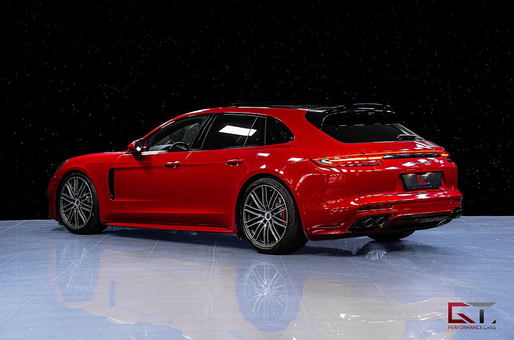 Porsche Panamera GTS GTS ST Sp-Design Pano 21" InnoDrive 18väg NightVisi