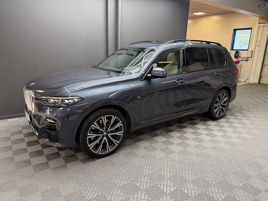 BMW X7 xDrive40i Steptronic / M Sport /