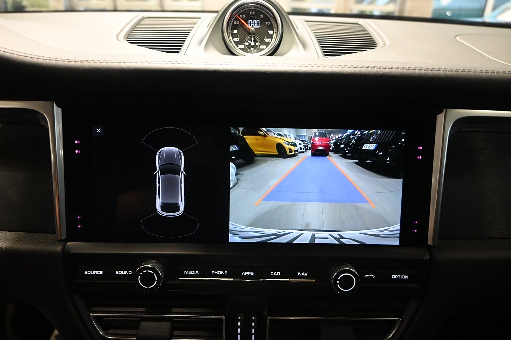 Porsche Macan 2021 - miniatyr 28