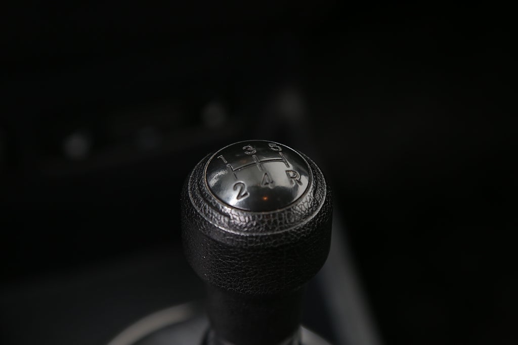 Hyundai i20 1,2 84hk Select 5dr Nybesikt l Nyservad l Drag l Motorv 2015