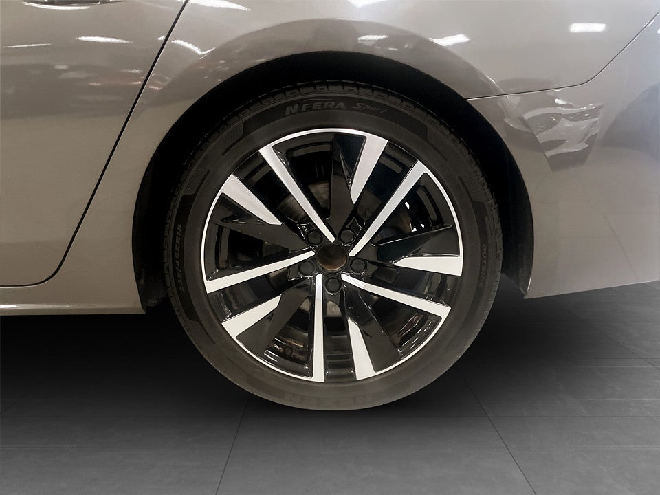 Bild på Peugeot 508 SW GT PHEV 225hk Aut B-KAMERA CARPLAY ELSTOL