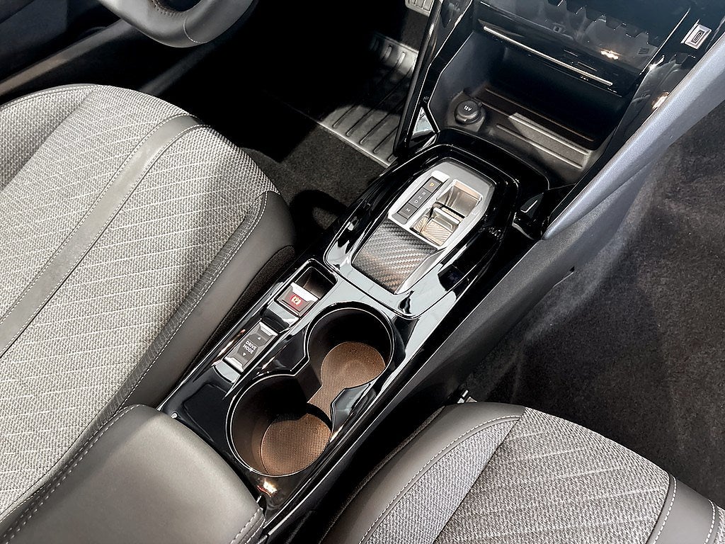 Bild på Peugeot 208 Allure 100hk Aut - 360-KAMERA, CARPLAY