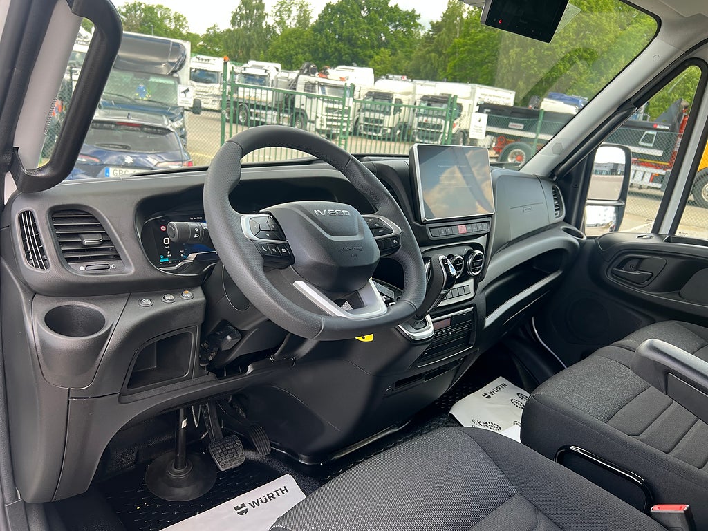 Iveco Daily 72C14G A8 CNG Skåpbil med Z-Lift