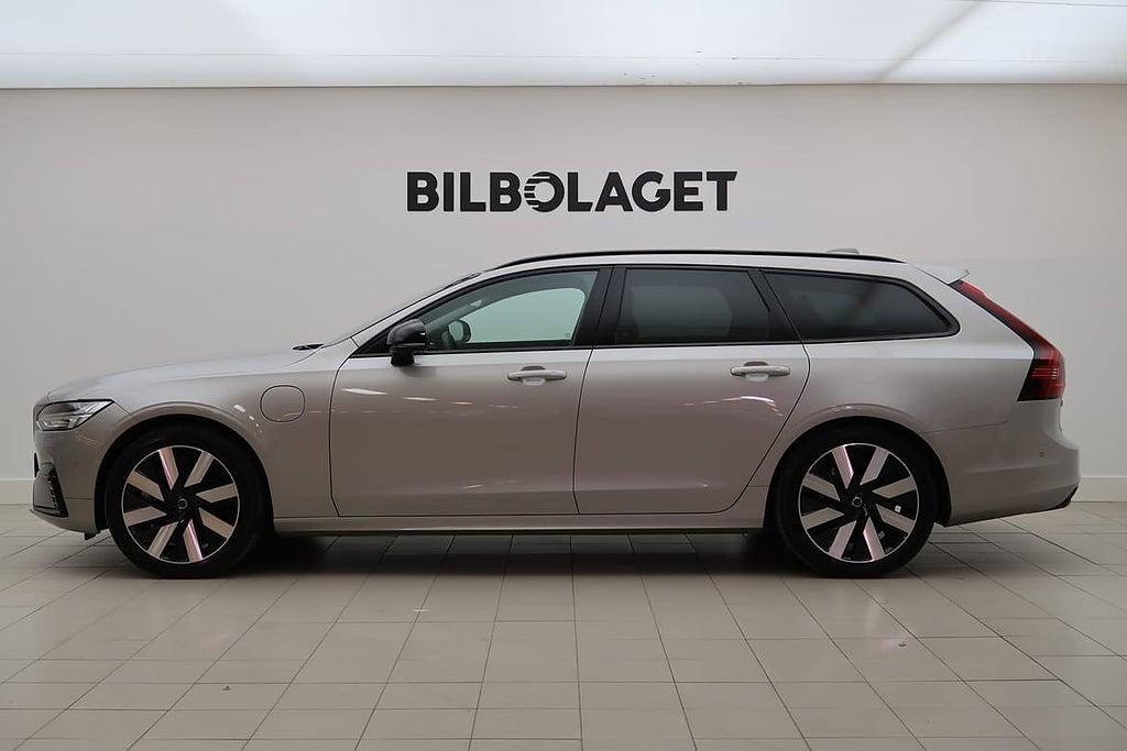 Volvo V90 T6 Plus Dark Nordic Edition, Drag, Navi, Kamera