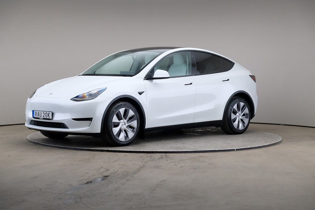 Tesla Model Y Long Range Awd