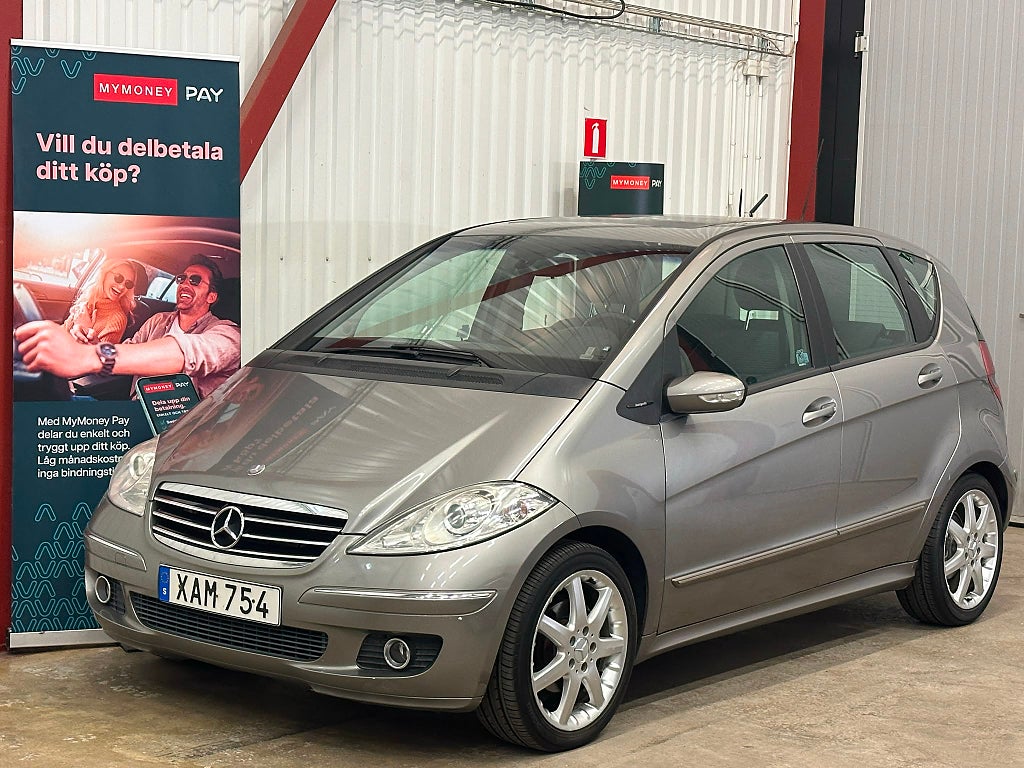 Mercedes-Benz A 200 AUTOMAT 15700mil Nybesiktad Nyservad Dragkrok 