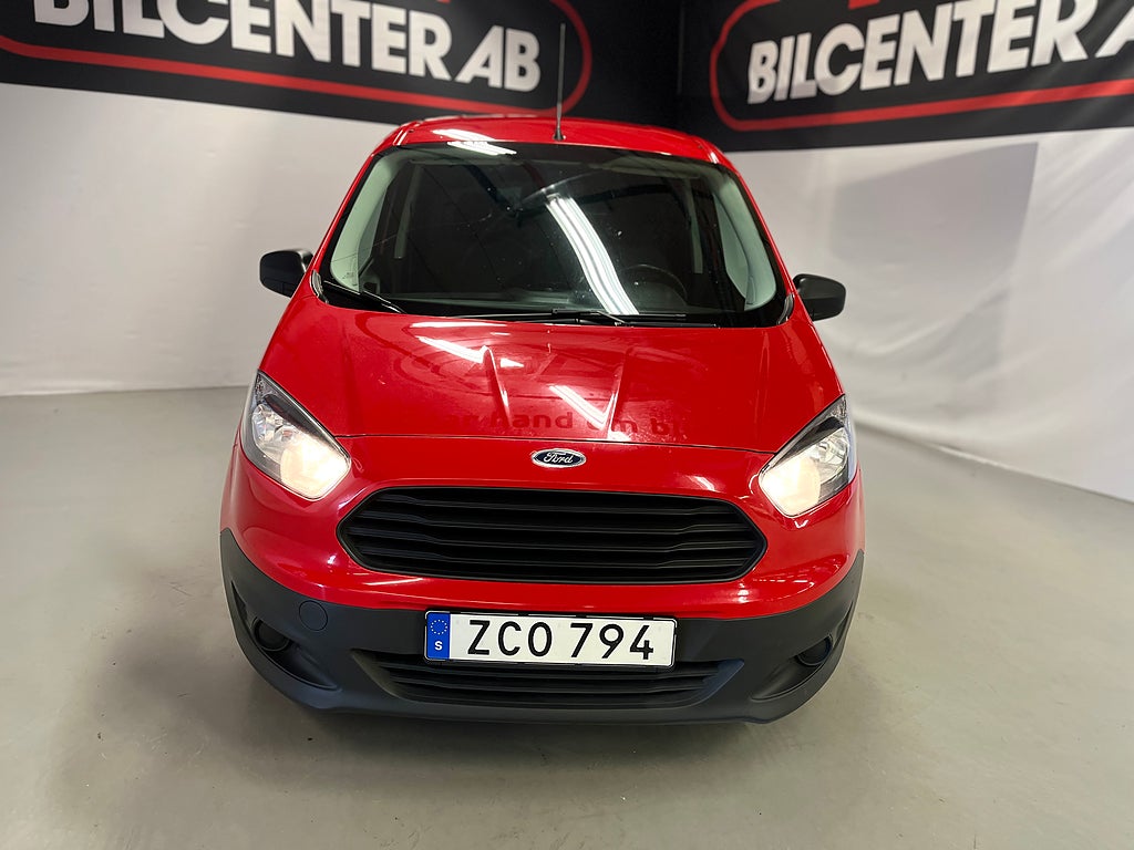 Ford Transit Courier 2018 - miniatyr 5