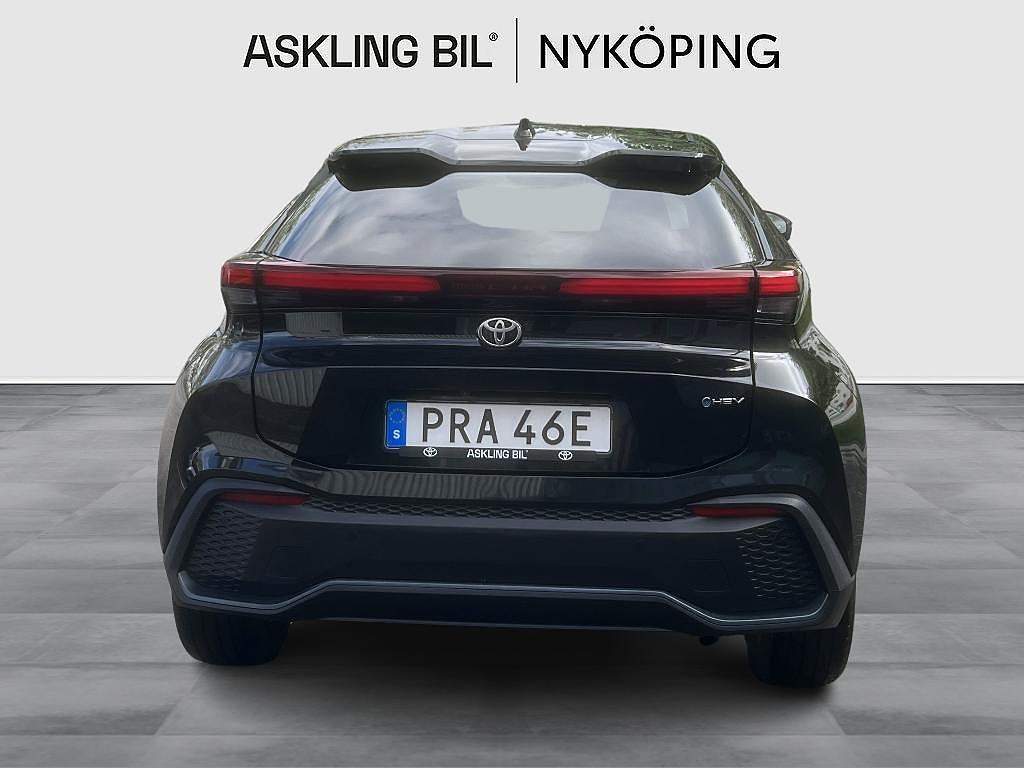 Toyota C-HR 2024 - miniatyr 4