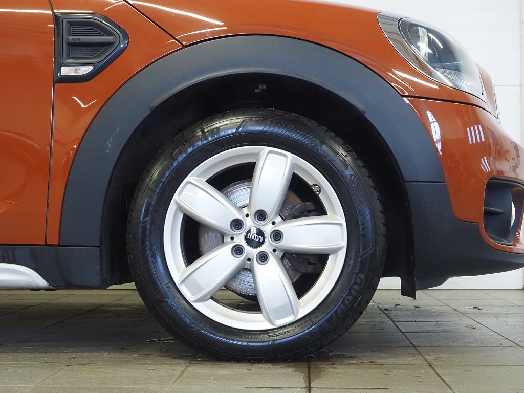 MINI Countryman Cooper ALL4 136hk Pepper Drag H/K Navi P-Sen Keyless 2017