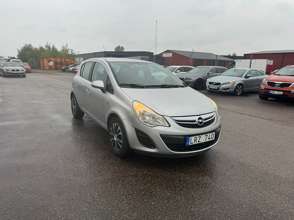 Opel Corsa 5-dörrar 1.4 OBS! 4750 mil