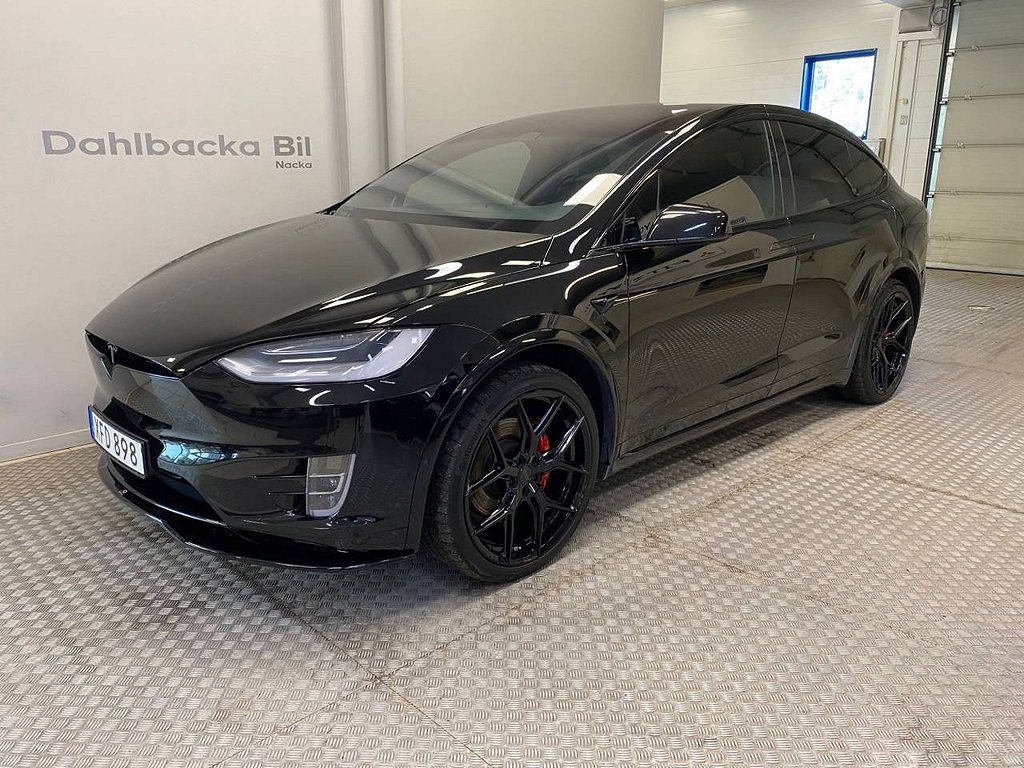 Tesla Model X Performance Ludicrous+ / Raven