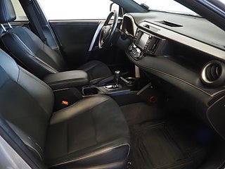 SUV Toyota RAV4 12 av 25