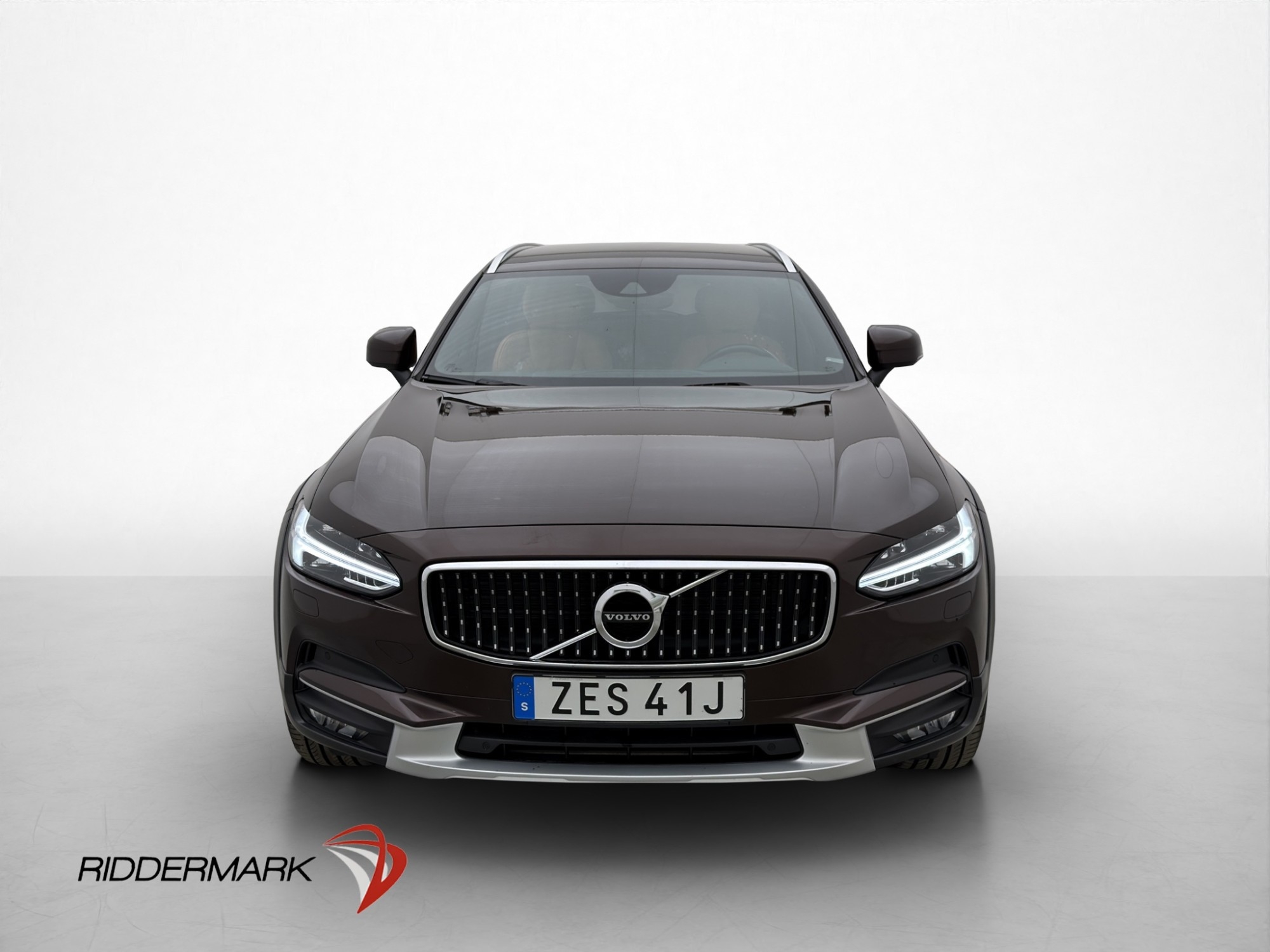 Volvo V90 Cross Country 2020, bild 2/10