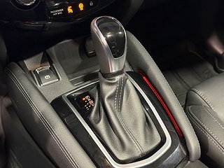 SUV Nissan Qashqai 17 av 23