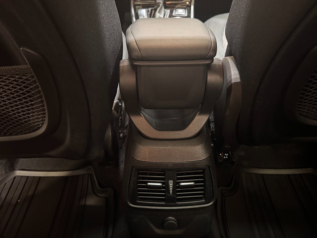 BMW 218 2015 - miniatyr 28