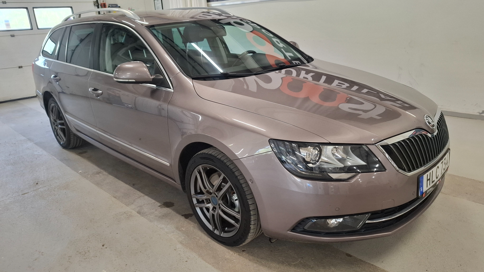 Skoda Superb 2014, bild 2/10