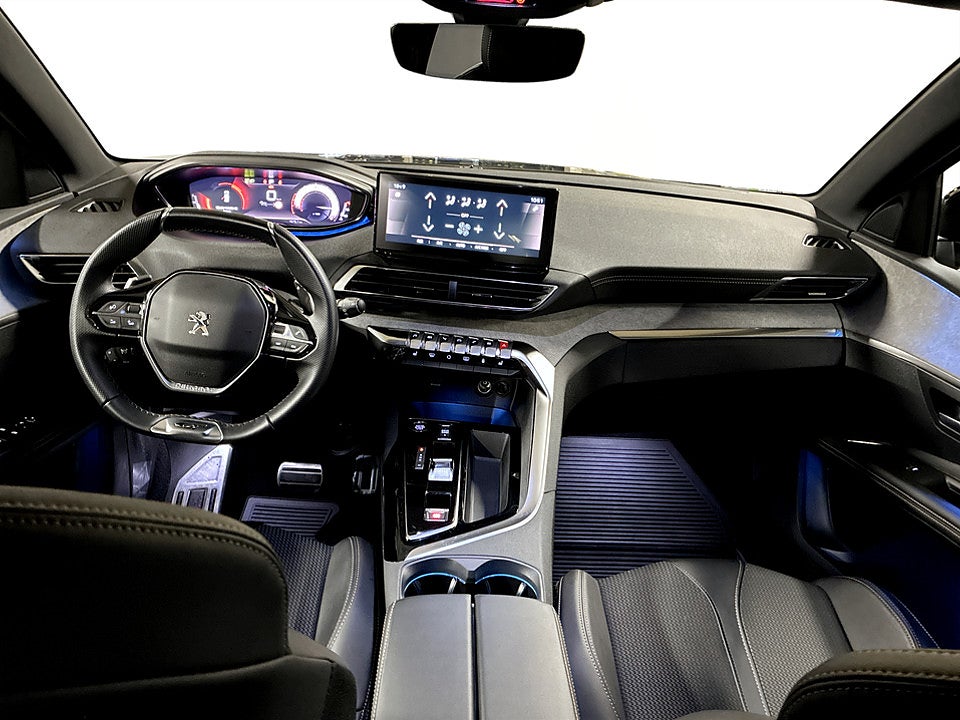 Bild på Peugeot 3008 GT 1.2 PT 130hk Aut B-KAMERA CARPLAY NAVI