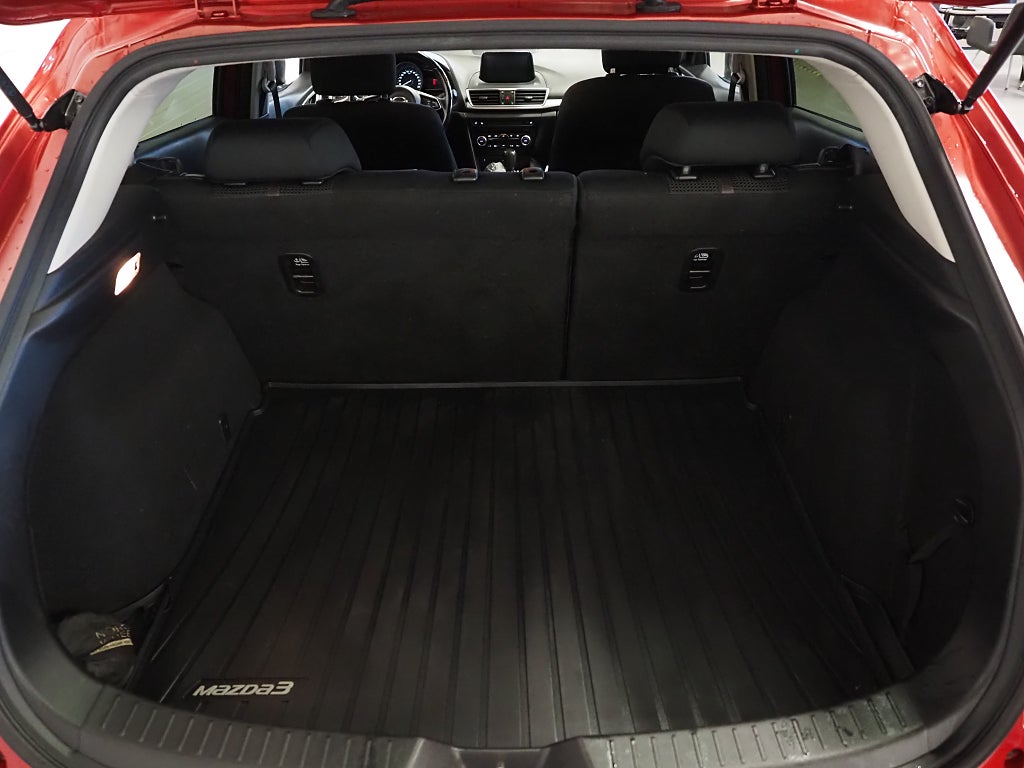 Mazda 3 Sport 2.0 SKYACTIV-G 120hk Automat Vision Navigation 2016