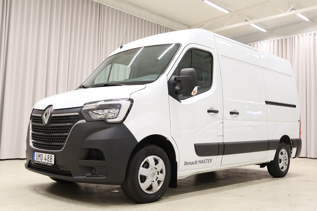 Renault Master dCi 135HK Dubbla Sidodörrar 2100Mil EnÄgare