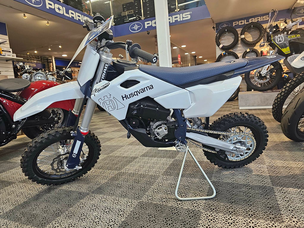 Husqvarna EE 5 el cross