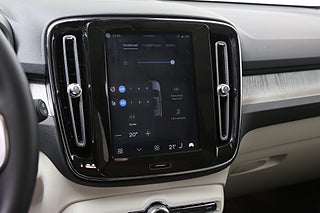 SUV Volvo XC40 24 av 29