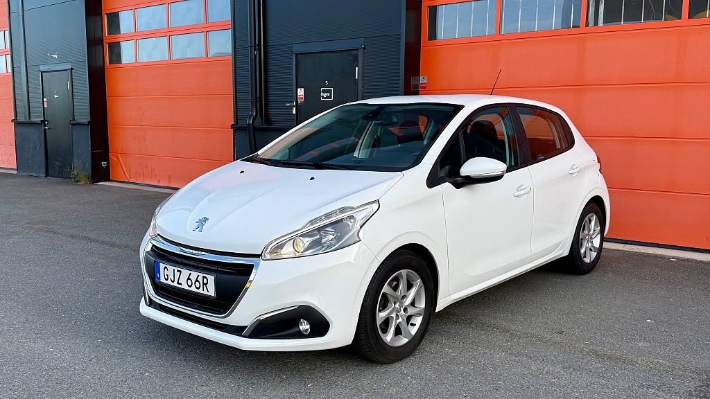 Peugeot 208 1.2 PureTech 82 | Vinterhjul 