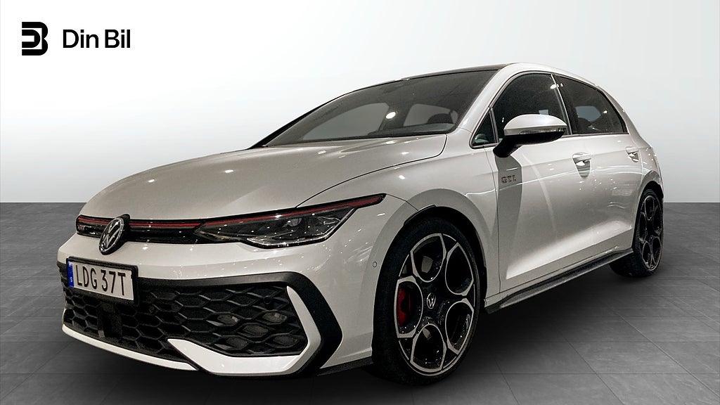 Volkswagen Golf GTI 2.0 TSI 265hk DSG / Harman Kardon / Panorama