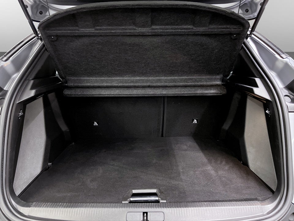 Bild på Peugeot E-2008 GT Pack 50kWh 136hk Aut B-KAMERA CARPLAY